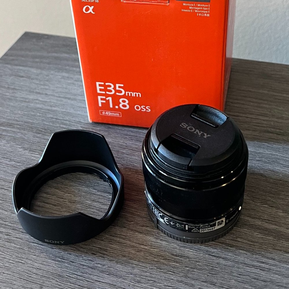 Sony 35mm F/1.8 OSS Camera Lens